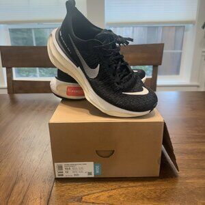 Nike Invincible 3 Extra Wide